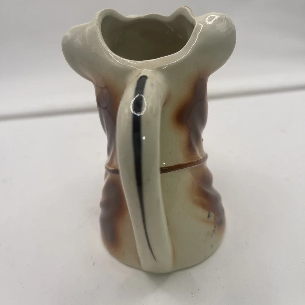 VINTAGE ELSIE BORDEN COW CREAMER MILK PITCHER BOVINE NAVY NECK BELL